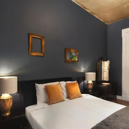 Piotrkowska 82 By Good Time *